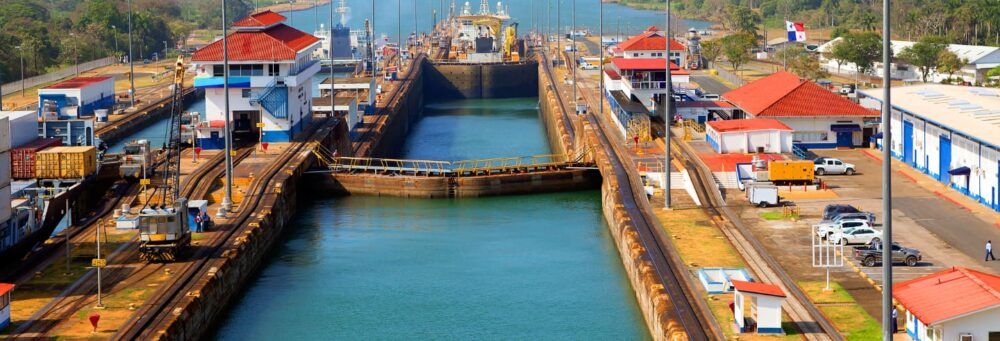 panama canal tour from colon